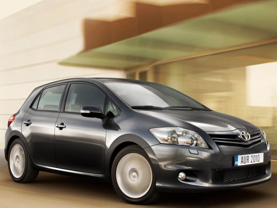  Toyota Auris 5-Door 2010 года  (фото 5 из 27)